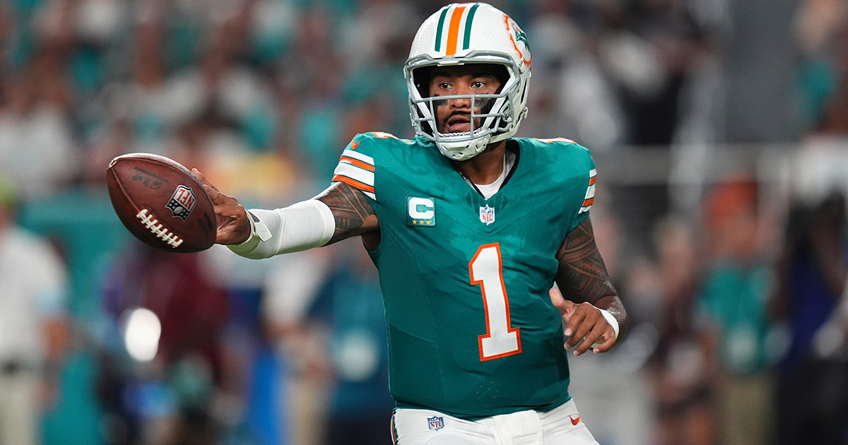 Tua Tagovailoa injury Mike McDaniel shares update after Dolphins QB