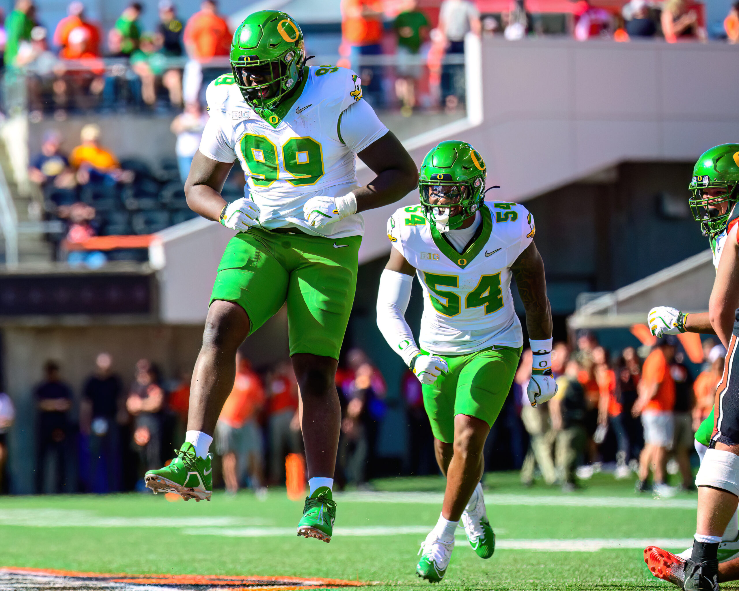 Oregon DL Terrance Green Enters the Transfer Portal