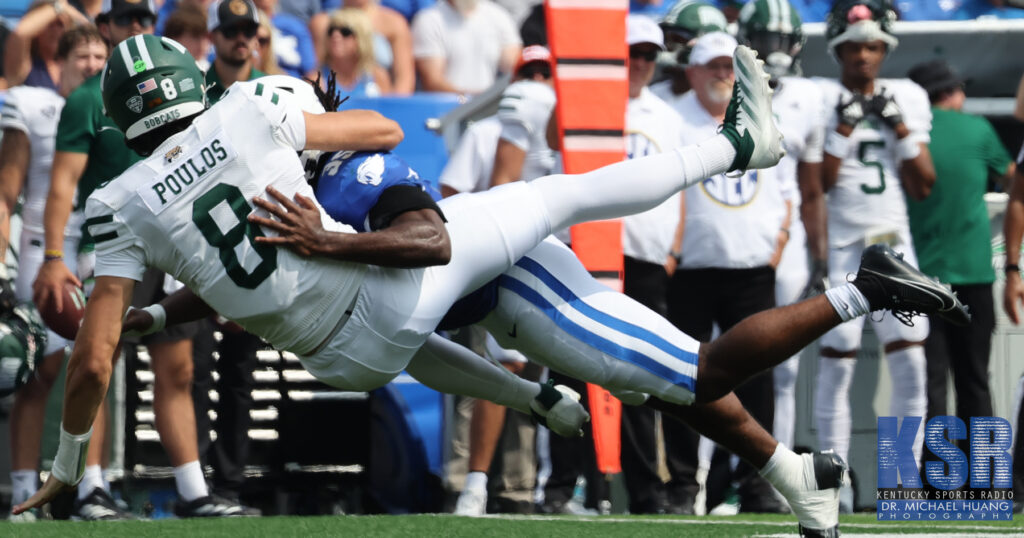 Kentucky linebacker Steven Soles Jr. sacks Ohio quarterback Nick Poulos - Dr. Michael Huang, Kentucky Sports Radio