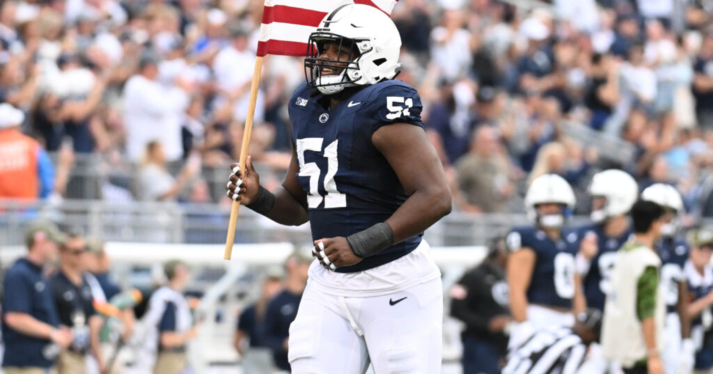 Defensive tackle Hakeem Beamon