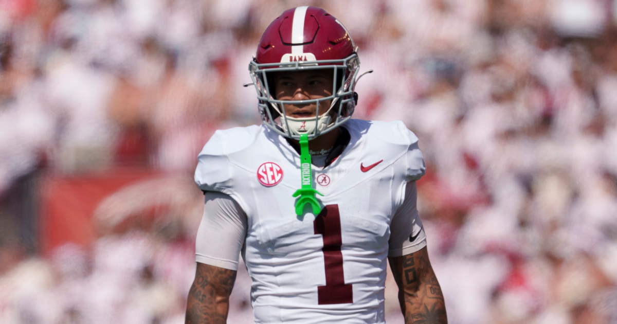 Alabama DB Domani Jackson carted off field vs. South Carolina