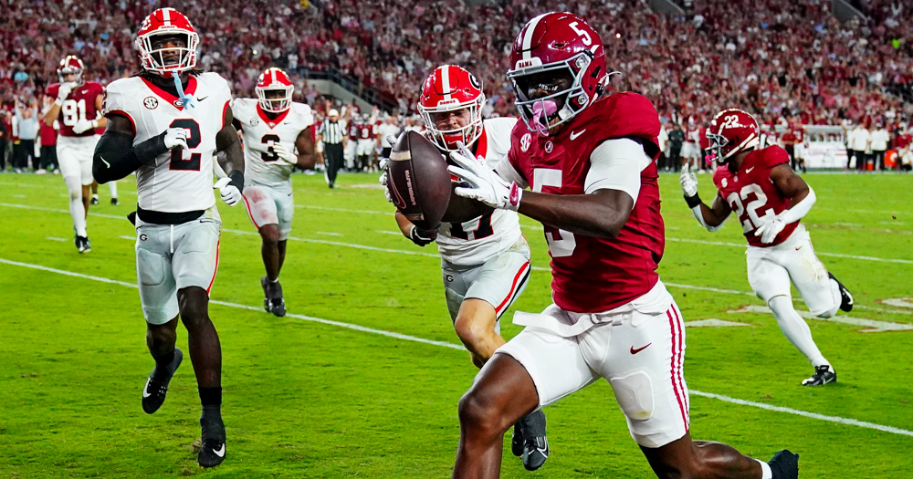 Halftime Notes: Alabama is hammering Georgia 30-7