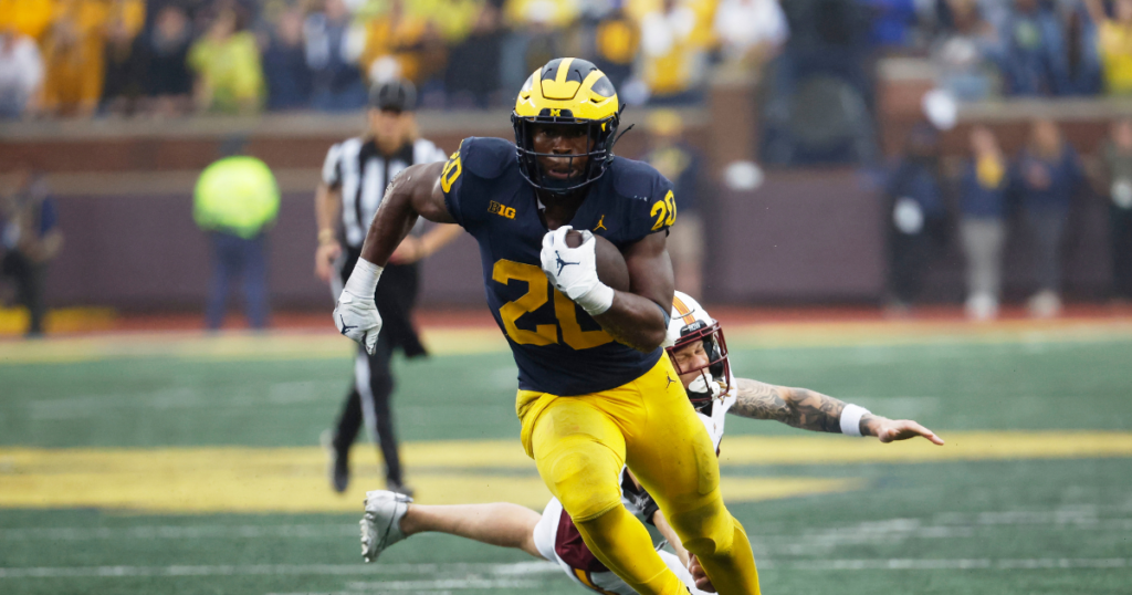 Michigan Wolverines football running back Kalel Mullings scored 2 rushing touchdowns against Minnesota. (Photo by Rick Osentoski-Imagn Images)