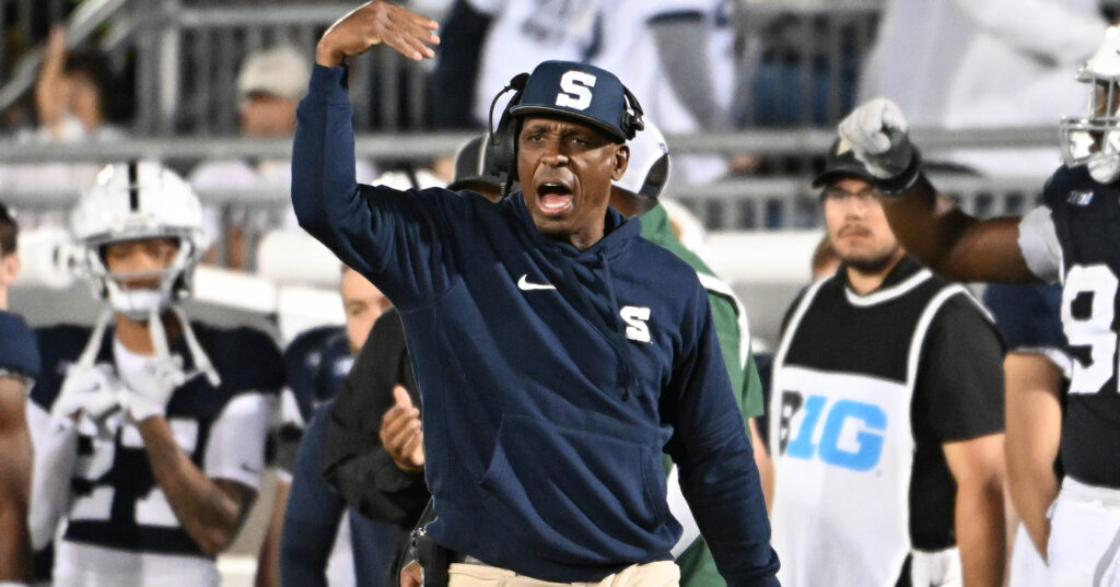 Penn State assistant coach Anthony Poindexter