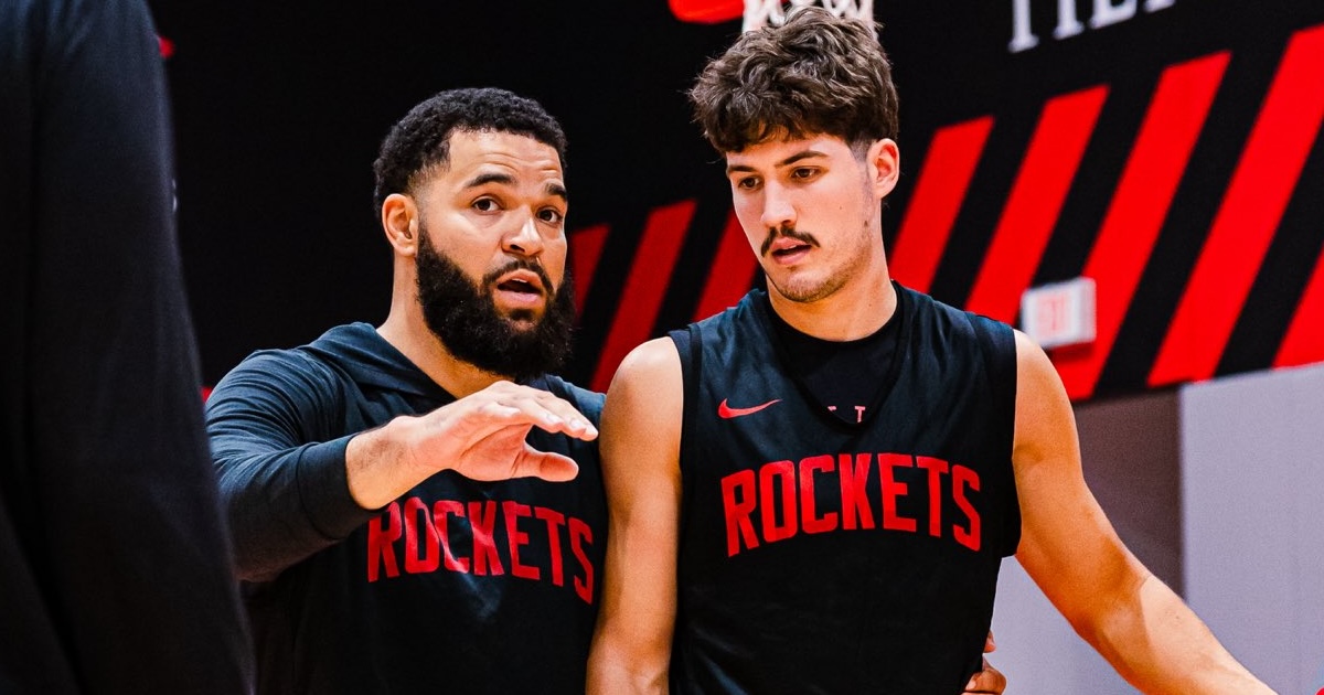 4-Point Play: Reed Sheppard and his mustache shine early in Houston