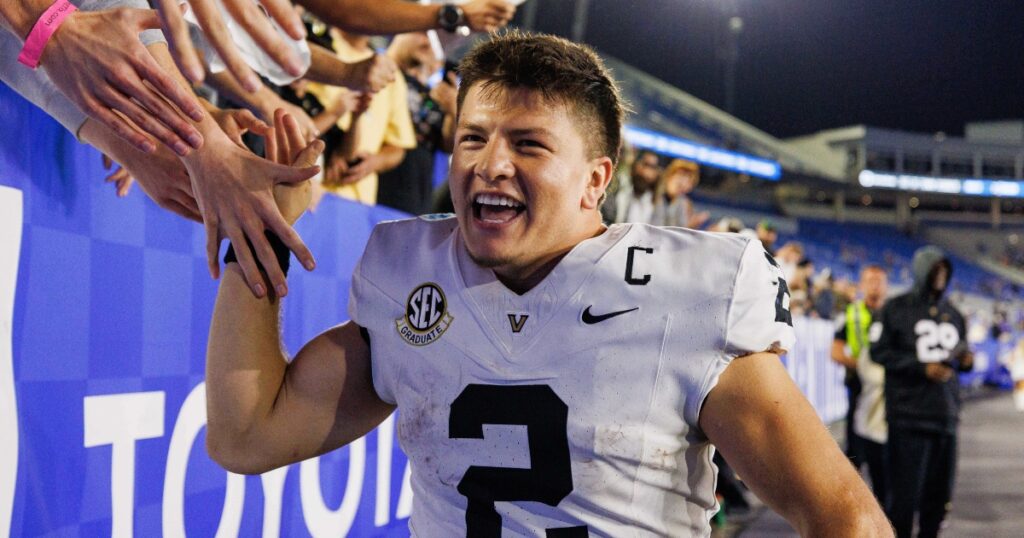 Diego Pavia, Vanderbilt
