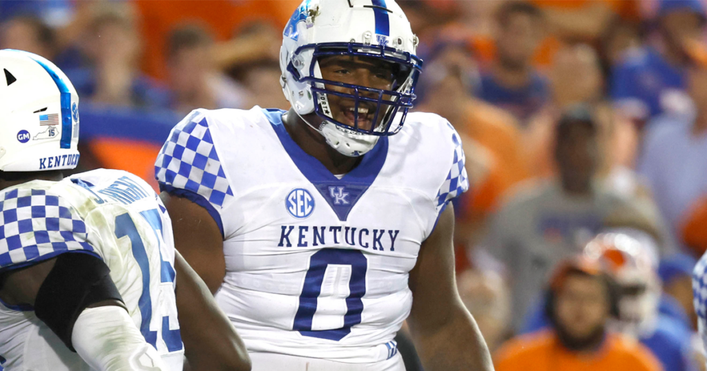 Kentucky DL Deone Walker makes a tackle against the Florida Gators at Ben Hill Griffin Stadium, via Kim Klement-Imagn Images