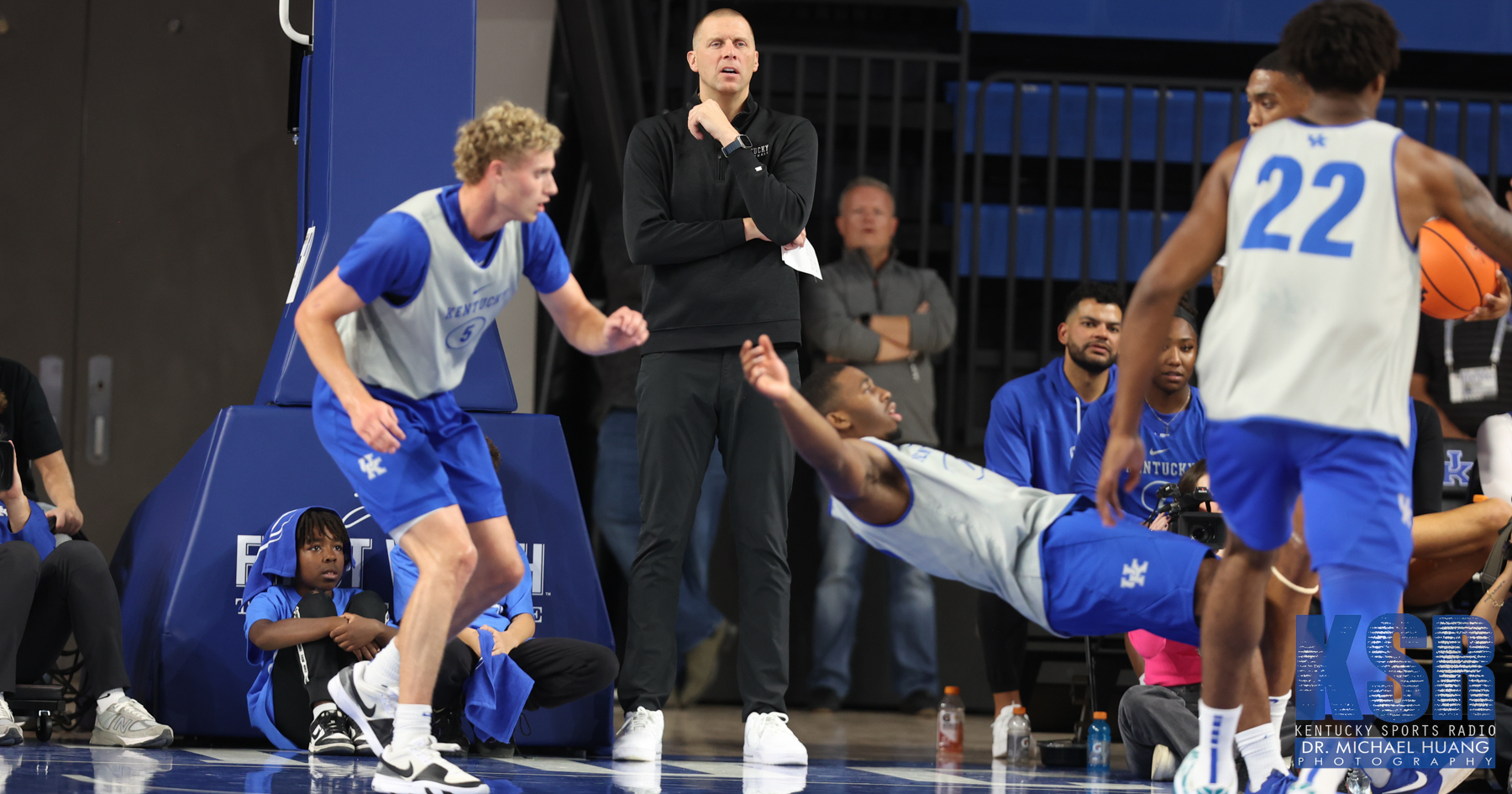 4-Point Play: Leftovers from Blue-White ahead of exhibition slate