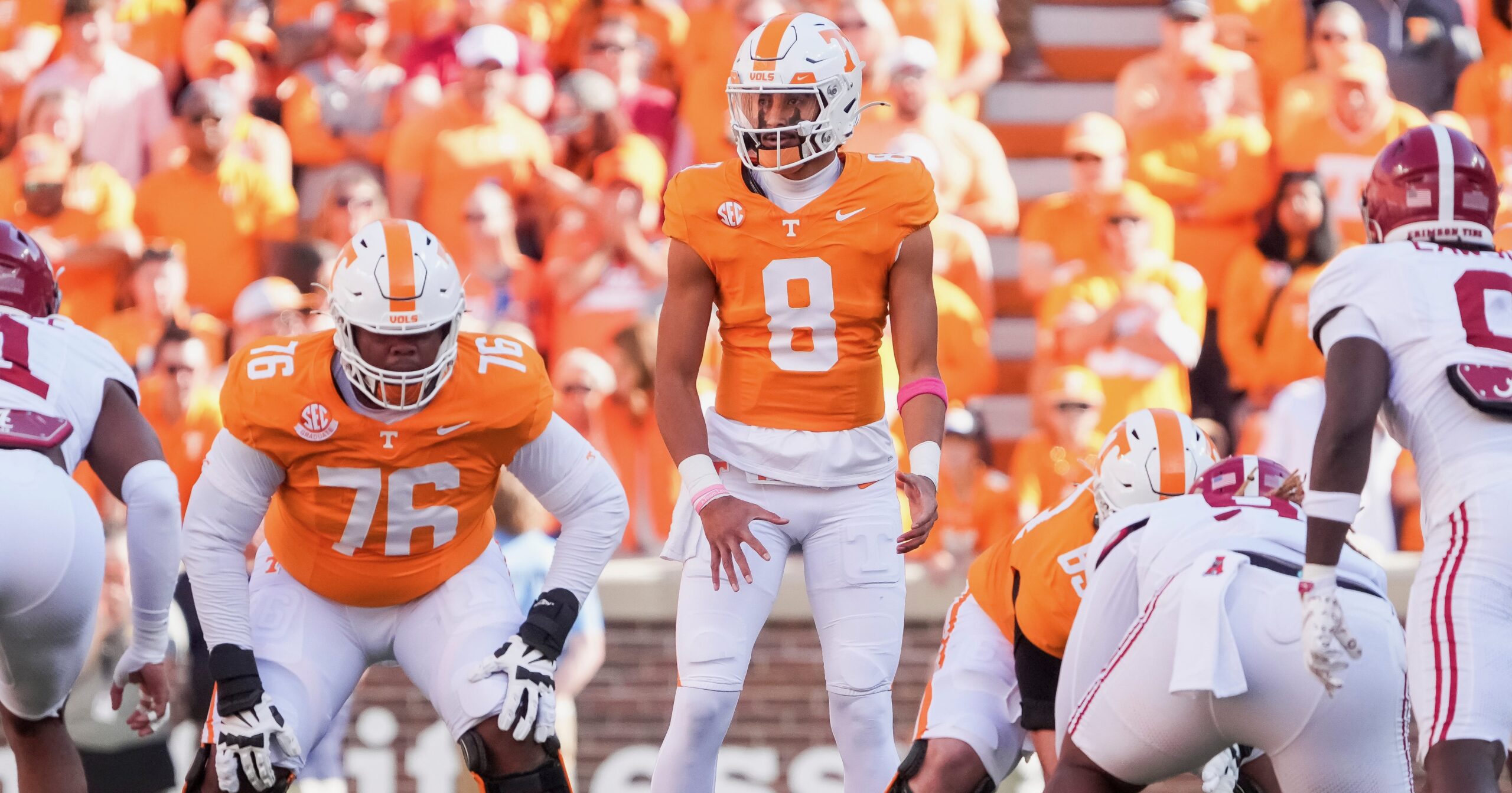 Tennessee QB Nico Iamaleava leaves Alabama game with injury