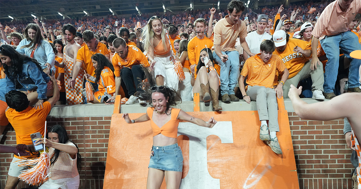 Greg Sankey announces major change to SEC field, court storming fine policy