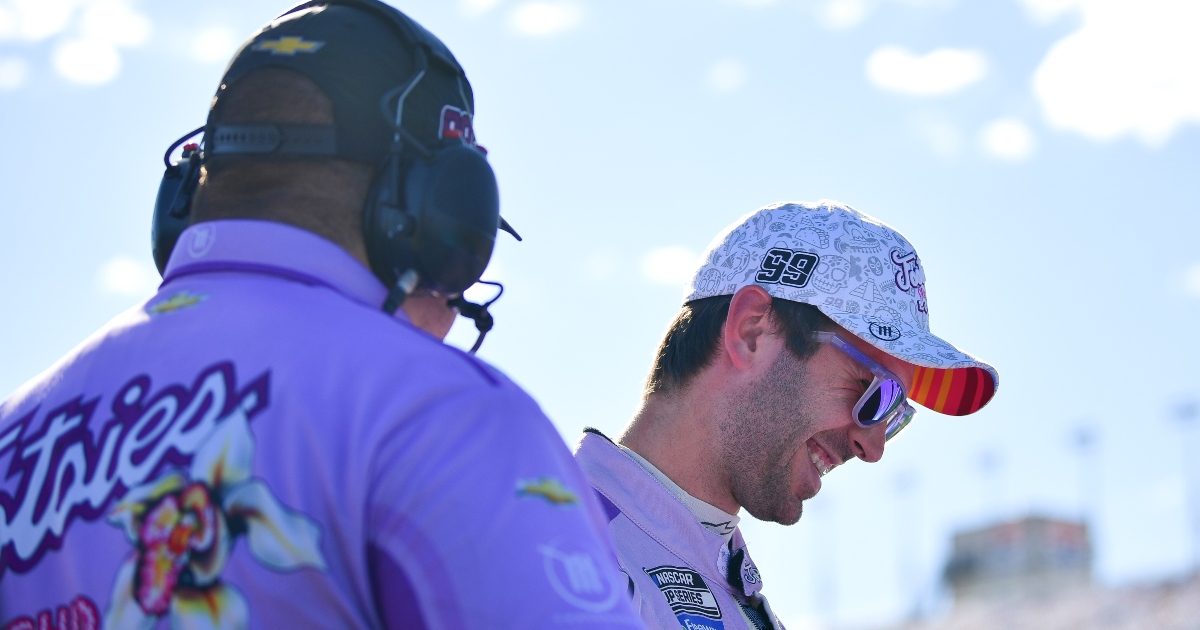 Daniel Suárez will not go to rear of South Point 400 after engine