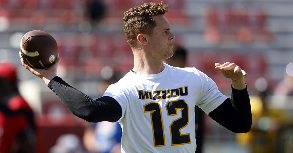 Brady Cook injury update: Latest on Missouri QB after injuring hand vs. Alabama