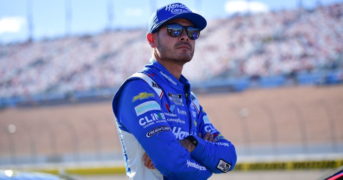 Kyle Larson's Epic Comeback Win at Homestead-Miami Keeps Sweep Hopes Alive