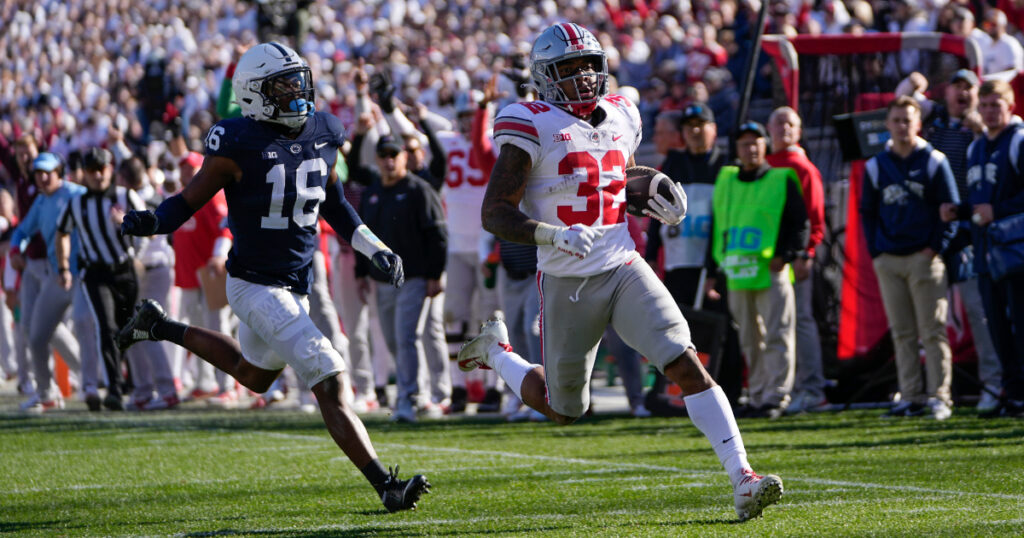 Treveyon Henderson running back Ohio State (© Adam Cairns/Columbus Dispatch / USA TODAY NETWORK)