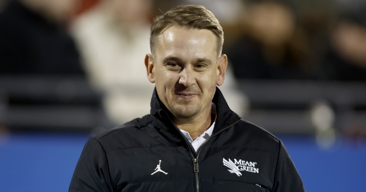 Reported finalist for Arkansas football coaching search headed to Big 12