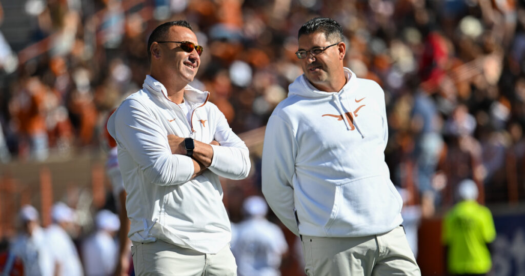 Steve Sarkisian, Jeff Banks