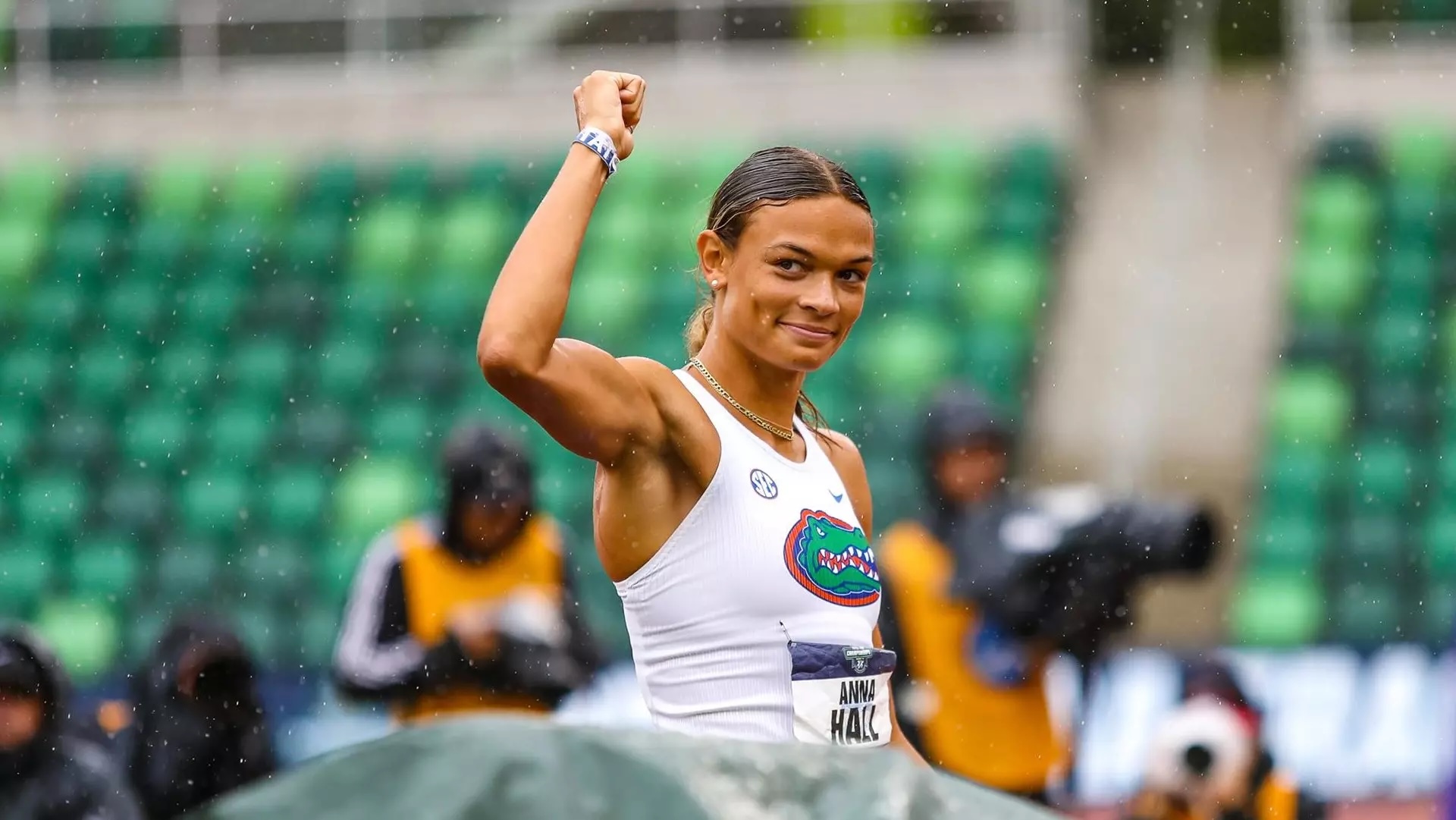 Former Florida Gators star Anna Hall makes SI Swimsuit Issue