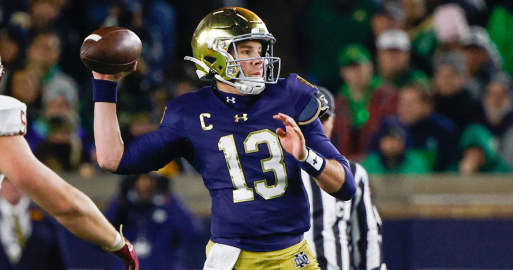 Notre Dame QB Riley Leonard