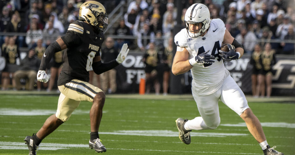 Penn State tight end Tyler Warren