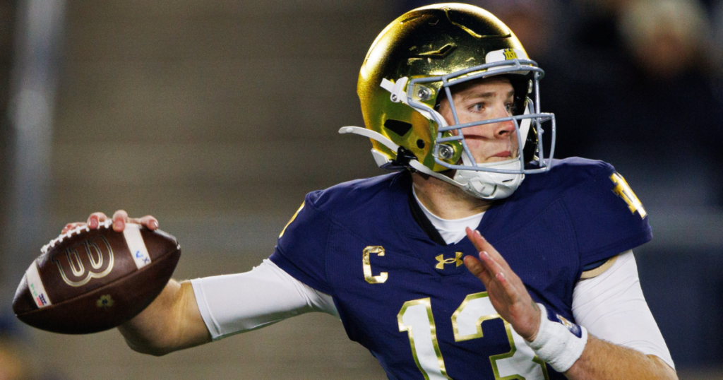 Notre Dame QB Riley Leonard