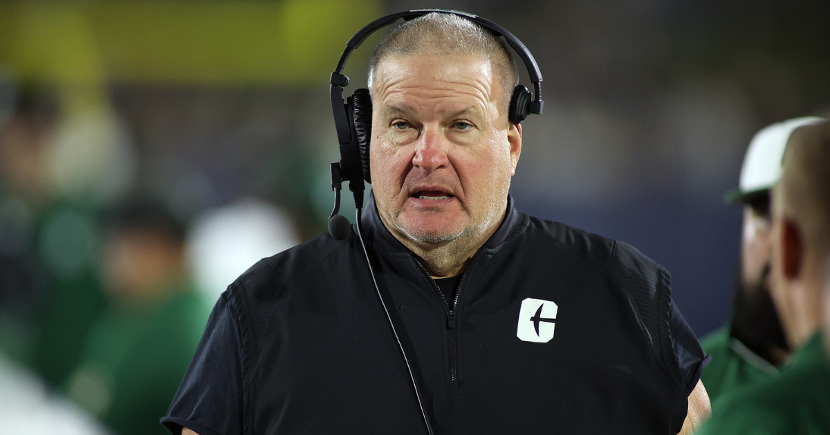 Report: Former Charlotte coach Biff Poggi rejoining Michigan coaching staff