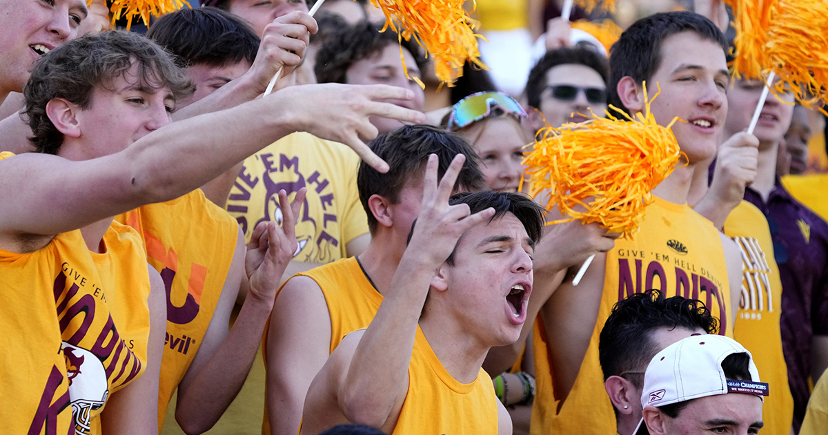 Arizona State fans storm field early, Kenny Dillingham livid before BYU near-Hail Mary in wild ending