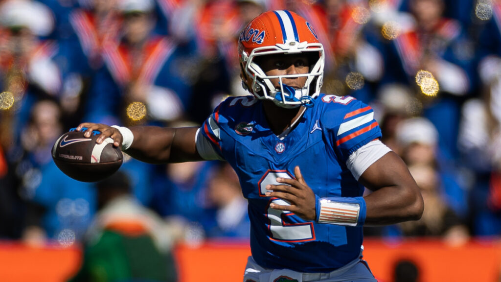 Florida, USA; Florida Gators quarterback DJ Lagway (2) throws the ball against the Mississippi Rebels during the first half at Ben Hill Griffin Stadium. (Matt Pendleton-Imagn Images)