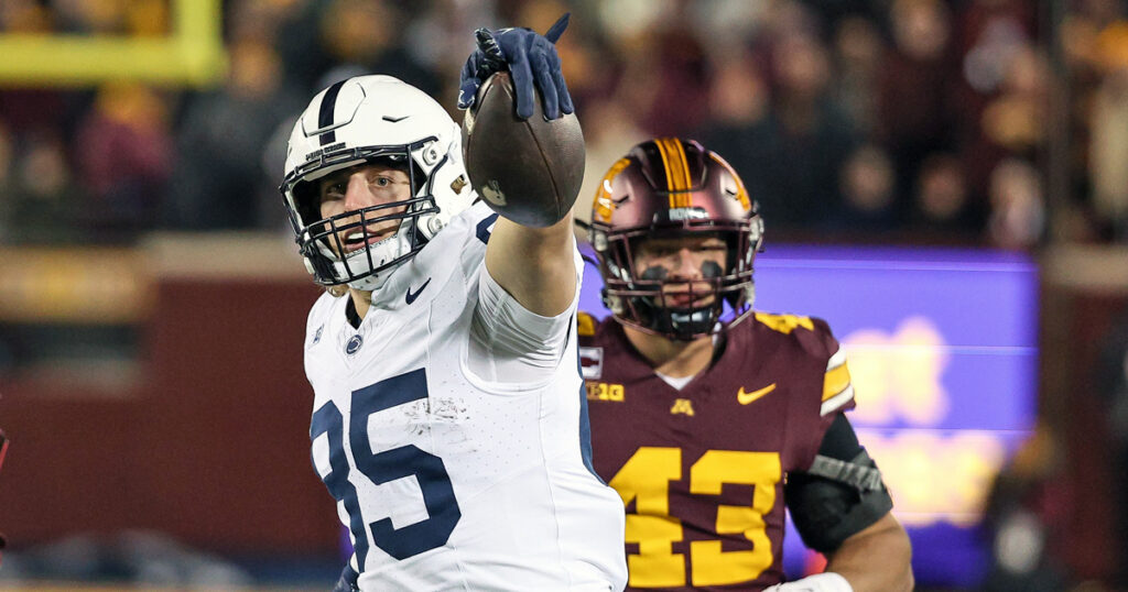 Penn State Nittany Lions tight end Luke Reynolds (85) celebrates after converting a fake punt against the Minnesota Golden Gophers during the fourth quarter at Huntington Bank Stadium. (Mandatory Credit: Matt Krohn-Imagn Images)