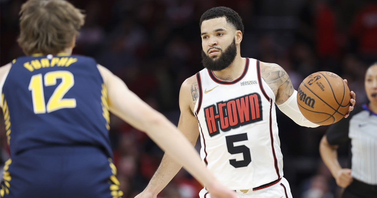 Fred VanVleet calls each ref a b***h after ejection, appears to hit official