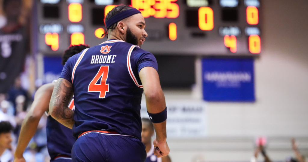 Johni Broome (Photo by Auburn Athletics)