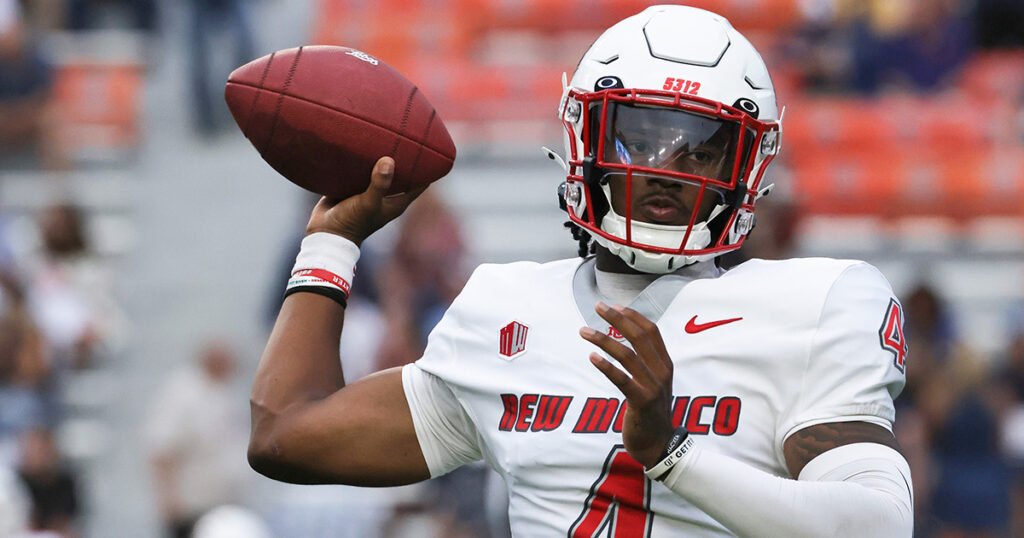 New Mexico QB Devon Dampier