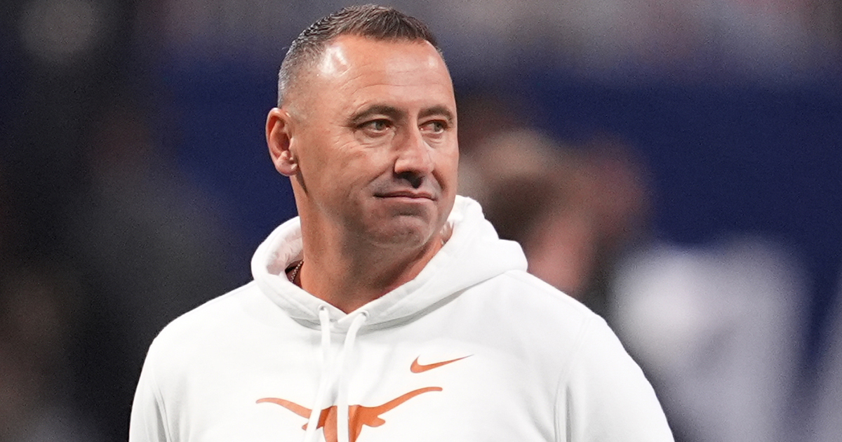 Report: Texas, Steve Sarkisian add former NFL QB coach to staff