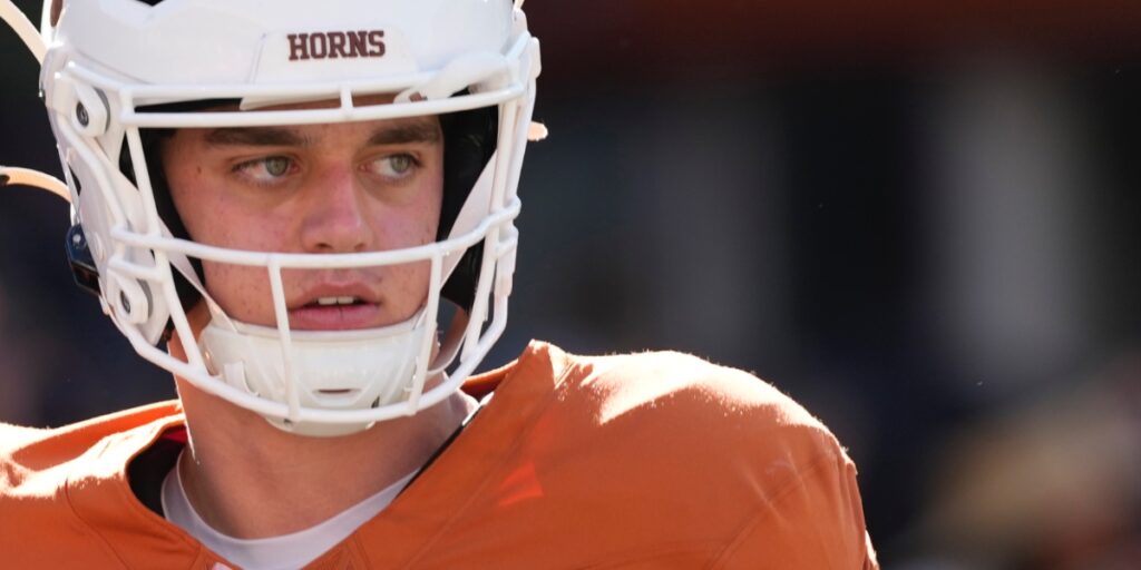 Texas QB Arch Manning