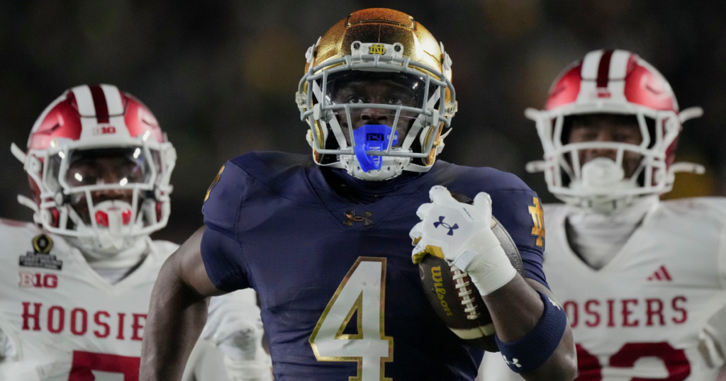Notre Dame running back Jeremiyah Love