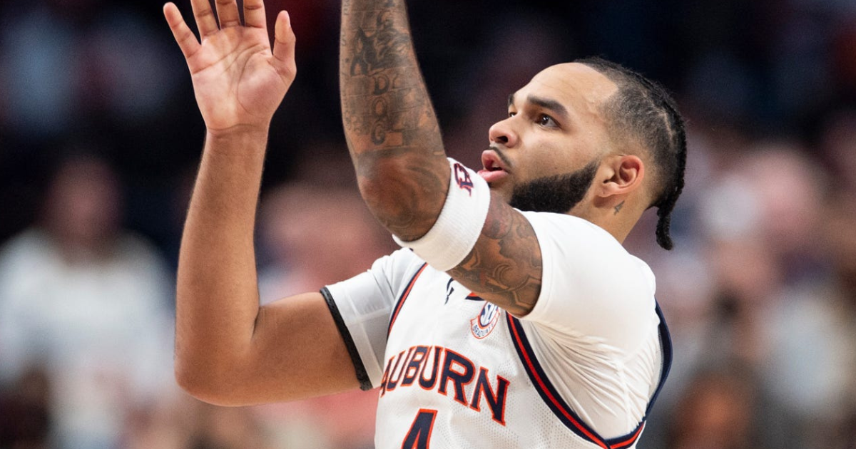 Johni Broome injury update: Bruce Pearl shares latest on Auburn star after scary play vs. South Carolina