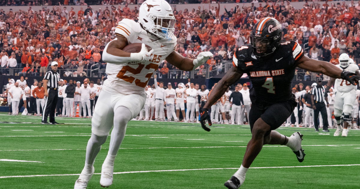 Texas aims to improve a checkered history at AT&T Stadium On3