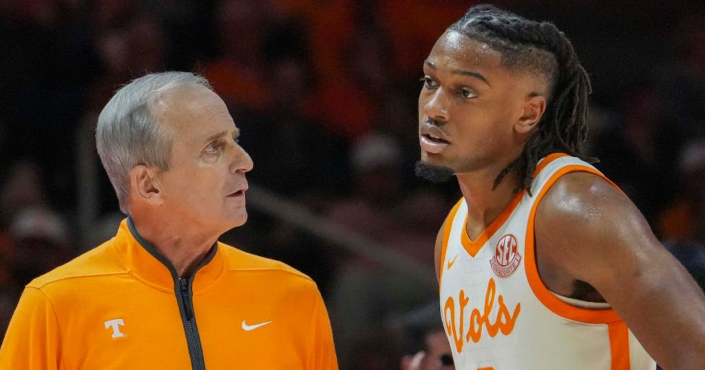 Tennessee HC Rick Barnes, G Chaz Lanier