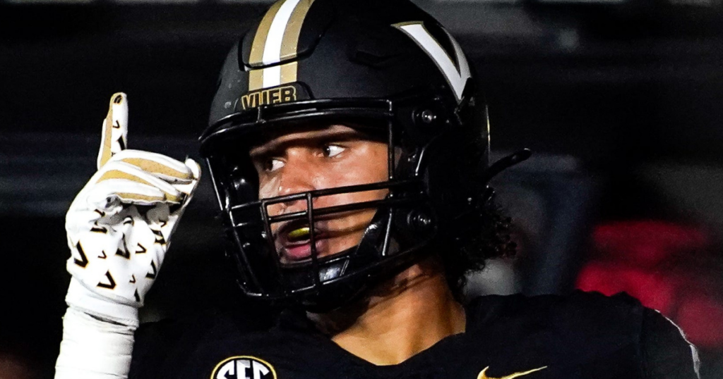 Vanderbilt TE Eli Stowers