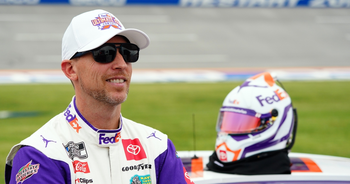 Kevin Harvick: ‘Everyone wants to put the blame on Denny Hamlin’