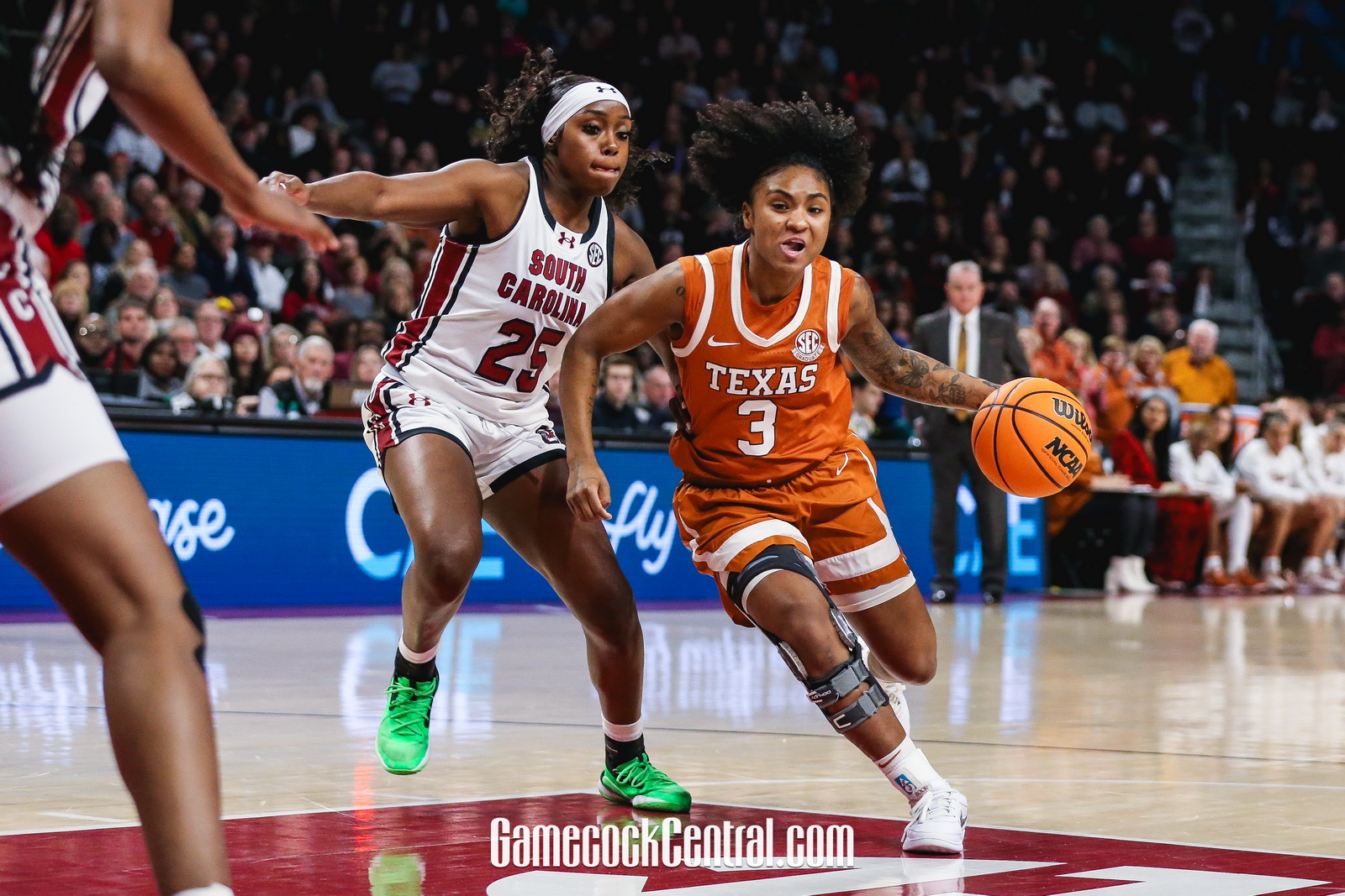 Texas Longhorns Battle for NCAA Tournament Spot Amid Controversy