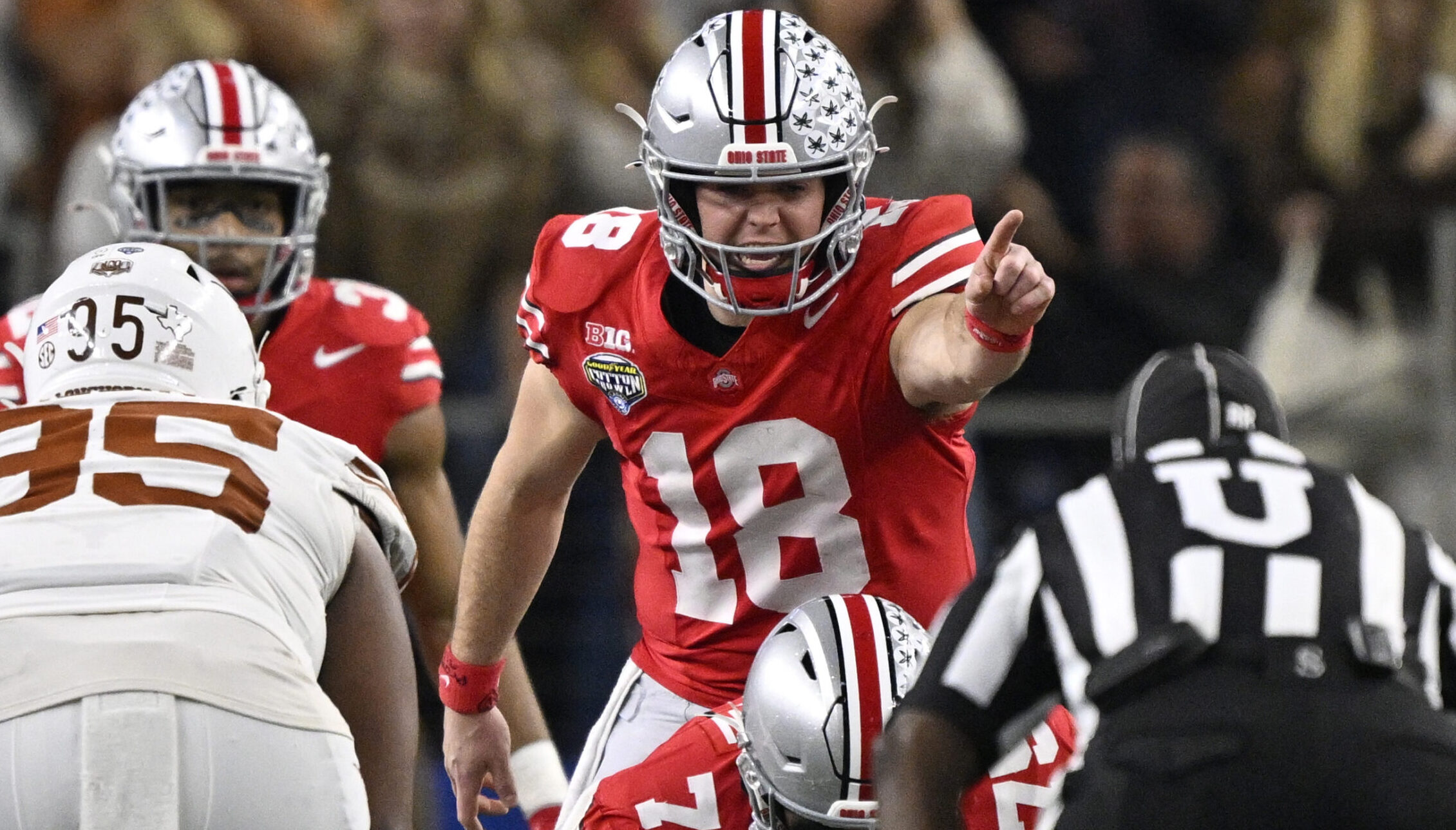 Will Howard injury update: Ohio State QB reveals what led to swollen hand vs. Texas