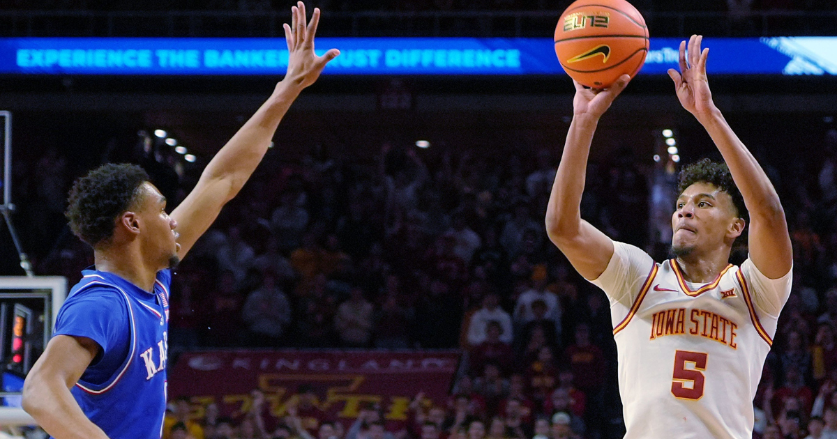 College basketball rankings: Kansas vs. Iowa State showdown results in shakeup to CBS Sports' Top-25 & 1