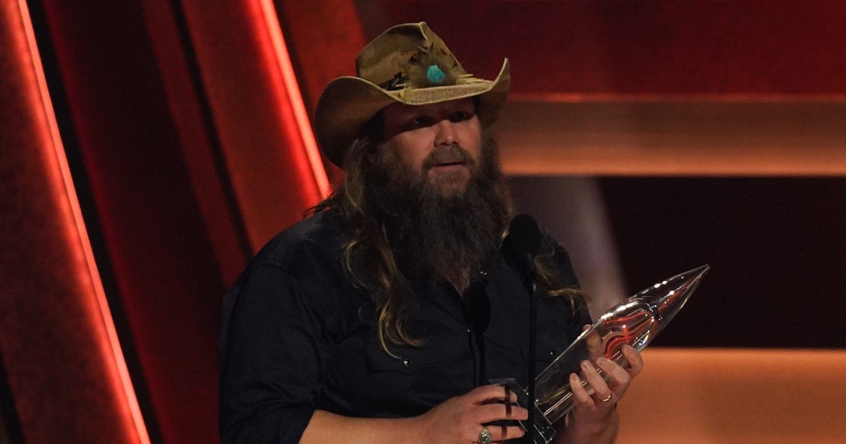 Chris Stapleton explains origin of Traveller Whiskey partnership with JR Motorsports, Justin Allgaier