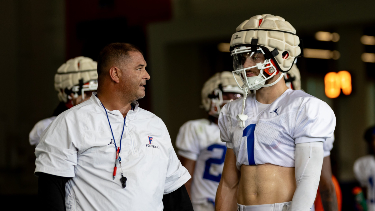 Contract update on Florida Gators receivers coach Billy Gonzales