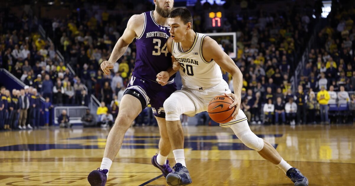 Michigan basketball Big Ten title hunt updated odds, more