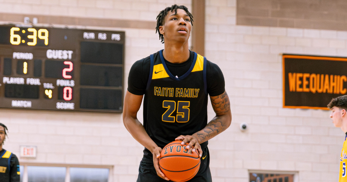 2026 Top-30 recruit Davion Adkins sets official visit to TCU
