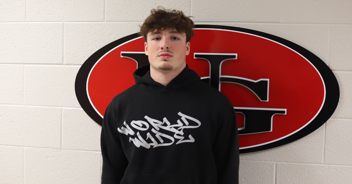 Coach of 2027 linebacker reacts to son receiving offer from Alabama