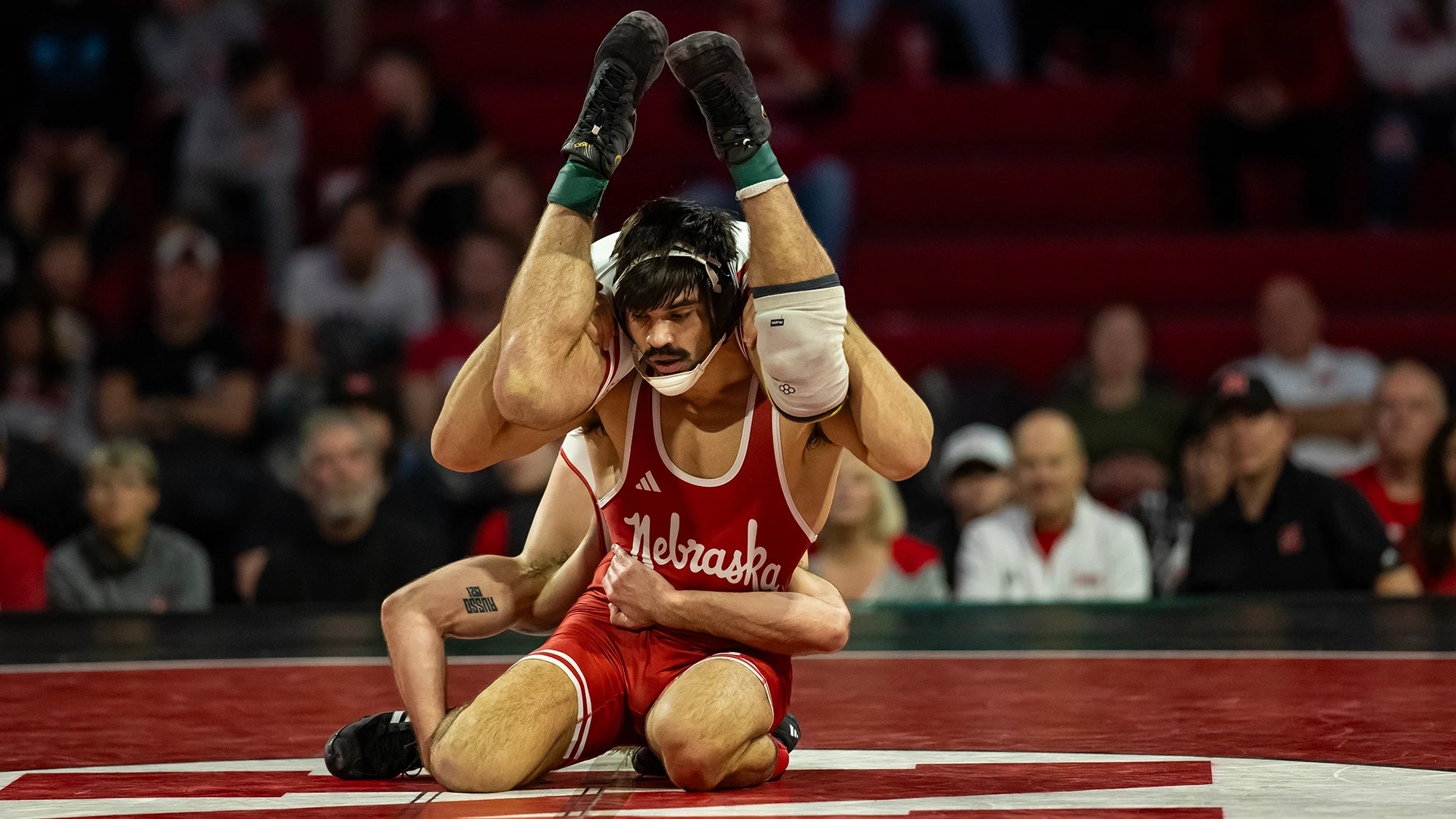 Nebraska wrestling dominates Wisconsin for third straight dual victory