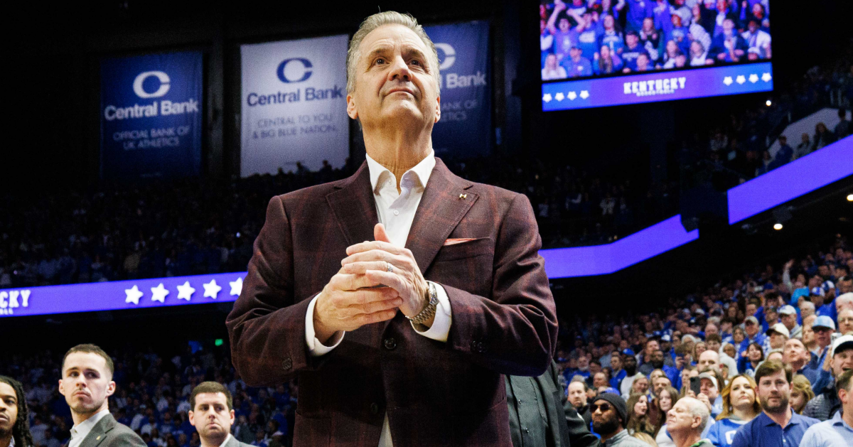 Arkansas trolls Kentucky on social media using John Calipari