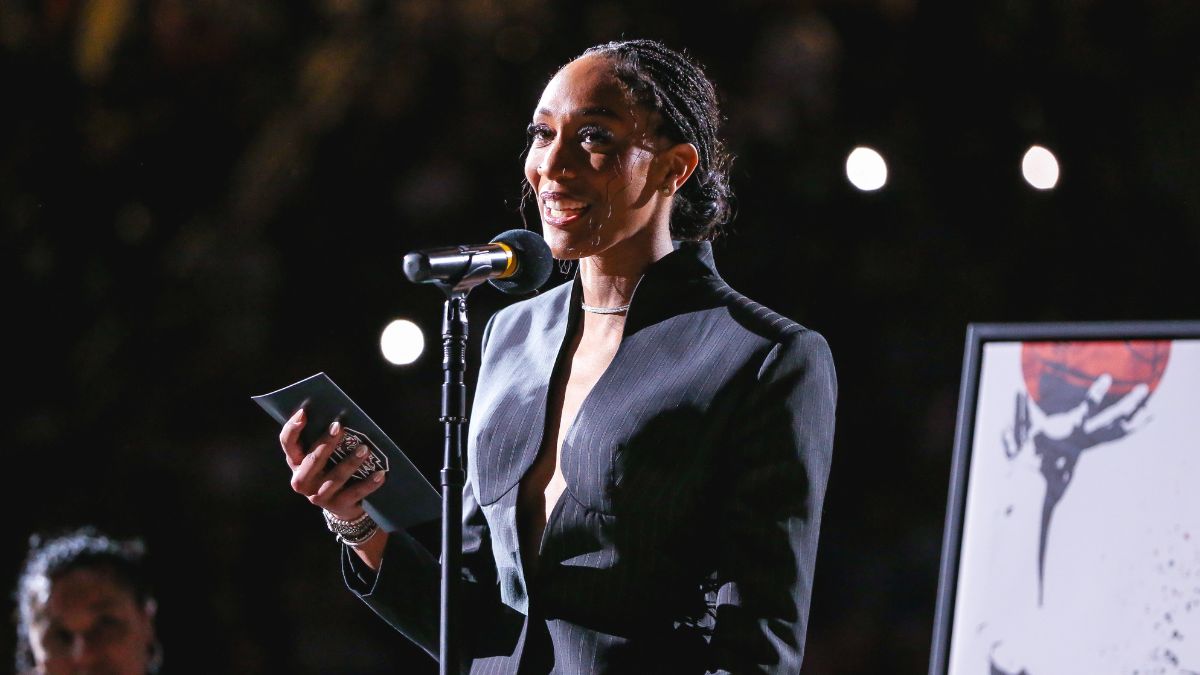 South Carolina women's basketball: Commercials for A'ja Wilson's shoes gain recognition for tributes to her childhood